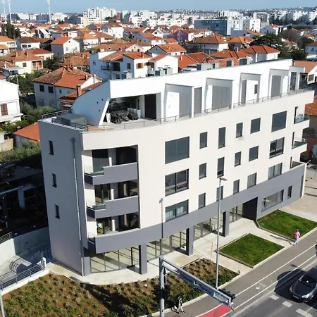 Perla With Free Parking זאדאר