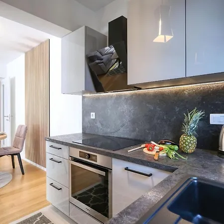 Apartament Perla With Free Parking *