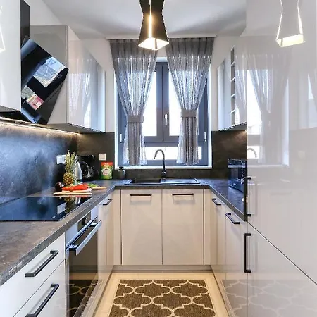 Perla With Free Parking Apartman *