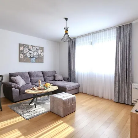 Perla With Free Parking Zadar