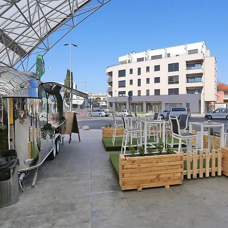 Perla With Free Parking Apartmán