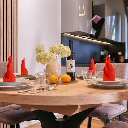 Perla With Free Parking *